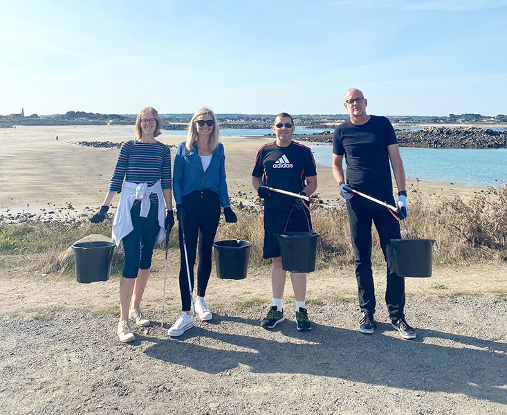 SRS Staff at a cleanup at Guernsey Beach
